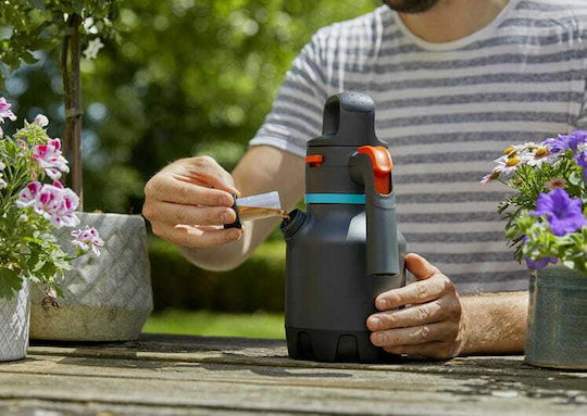 Gardena Comfort Pressure Sprayer with Capacity 1.25lt 3bar in Black color