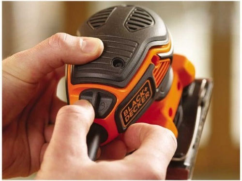 Black & Decker KA450 Polizor orbital cu sistem de aspirare