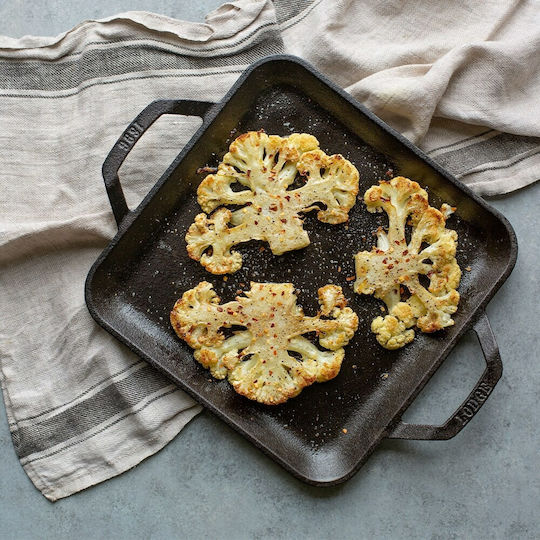 Lodge Non-Stick Baking Plate with Cast Iron Flat Grilling Surface 36.83cm x 27.94cm x 3.55cm