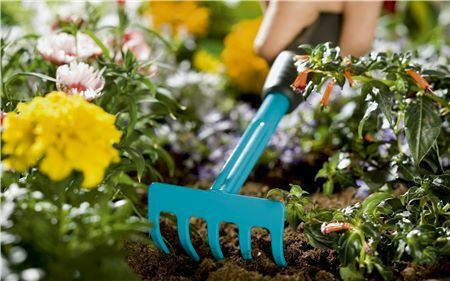 Gardena Combisystem Hand Bow Rake with Handle Combi 8.5cm