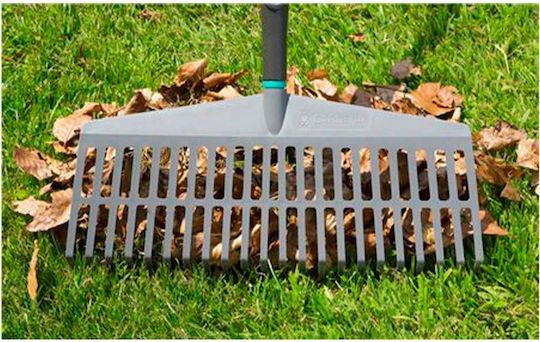 Gardena Natureline Lawn Rake with Handle