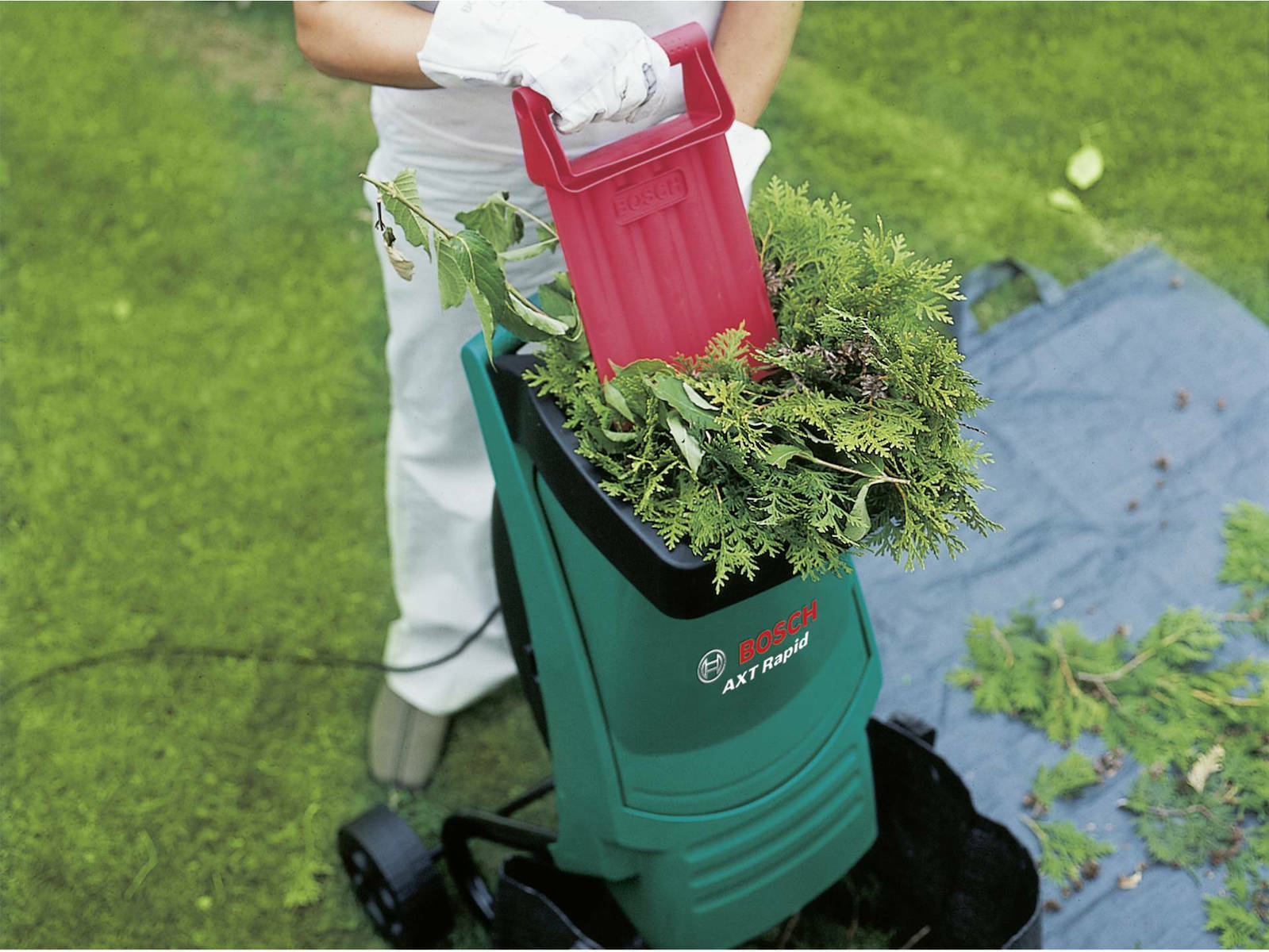 Bosch AXT Rapid 2000 Θρυμματιστής Κλαδιών Ηλεκτρικός | Skroutz.gr