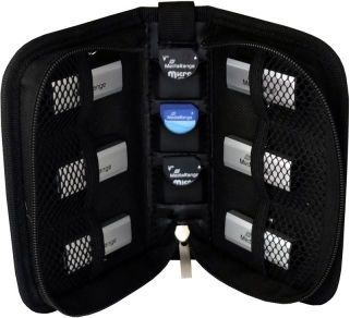MediaRange Storage Wallet 3 SD 6 USB Flashdrives Etui für Speicherkarten