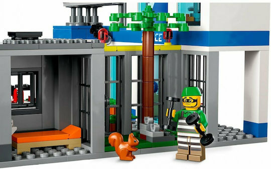 LEGO Lego Stadt Polizeistation Für Über 6-Jährige 668Stücke