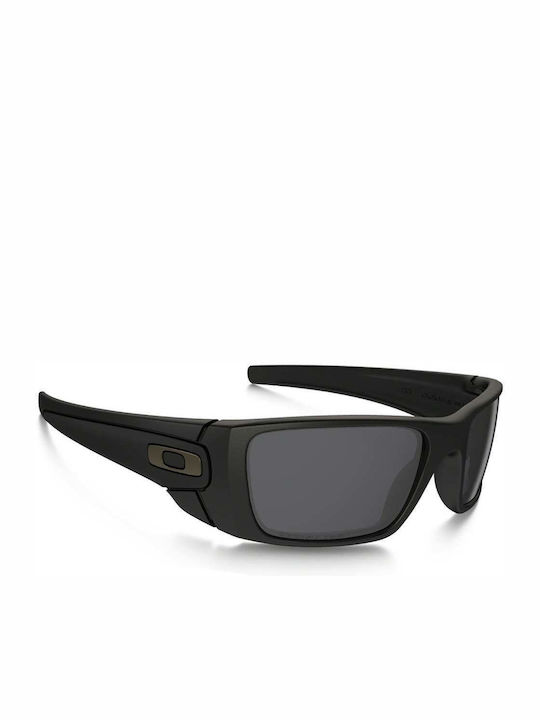 Oakley Fuel Cell Мъжки Слънчеви Очила с Черна Пластмасова Рамка и Черни Поляризирани Стъкла OO9096-05