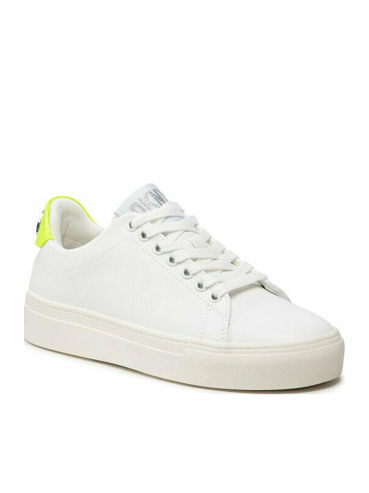 DKNY