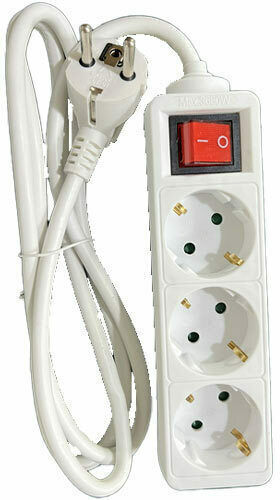 Lamtech Power Strip Switch Outlets White Power Strip 3 Positions with Switch and Cable 1.5m