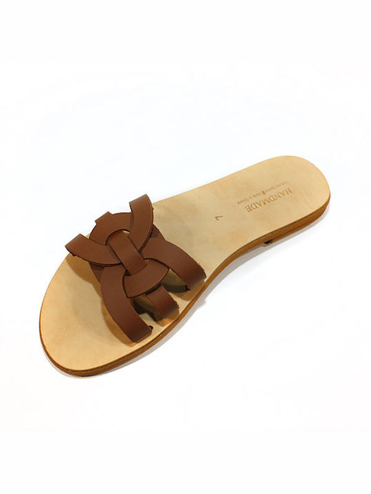 Women's leather sandals in tan color