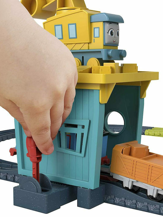 Великденска Свещ с Играчка Thomas & Friends Писта и Станция за Ремонт с Карли и Санди за 3+ Години Fisher Price