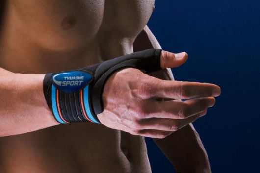 Thuasne Sport Blue Сплит Палец в Черен Цвят