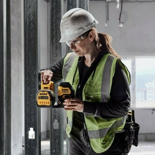 Dewalt Selbstnivellierend Linear Laser-Wasserwaage Grüner Strahl 18V mit Arbeitsbereich 30m