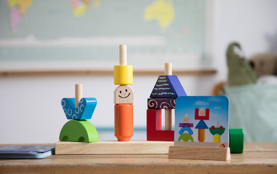 Smart Games Jucărie de Stivuire Day And Night cu lumină pentru 36++ Luni