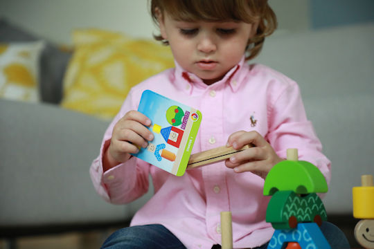 Smart Games Jucărie de Stivuire Day And Night cu lumină pentru 36++ Luni