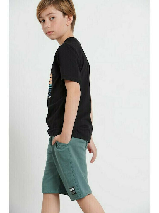 Kids' Athletic Shorts/Bermudas Green