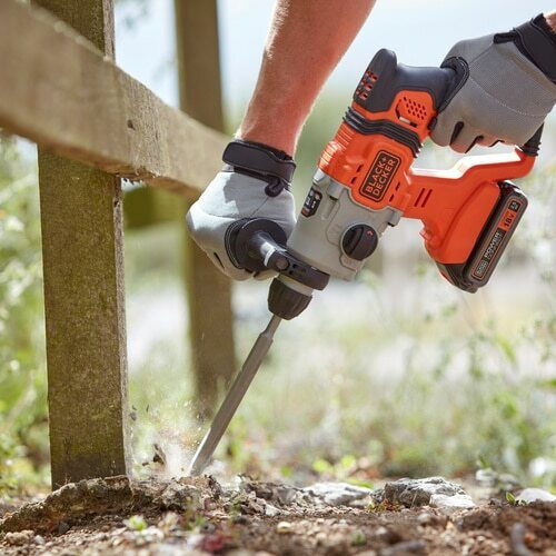 Black & Decker Κρουστικό Σκαπτικό Πιστολέτο Μπαταρίας 18V 2x2.5Ah με Υποδοχή SDS Plus BCD900E2K