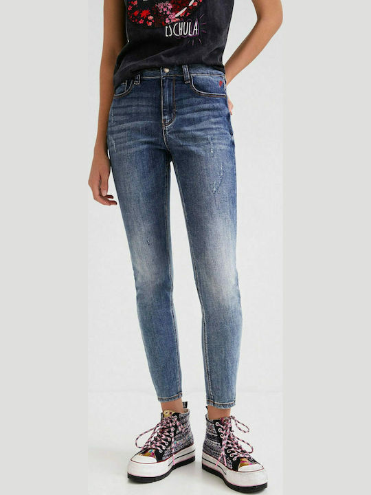 Blugi de damă cu croială skinny