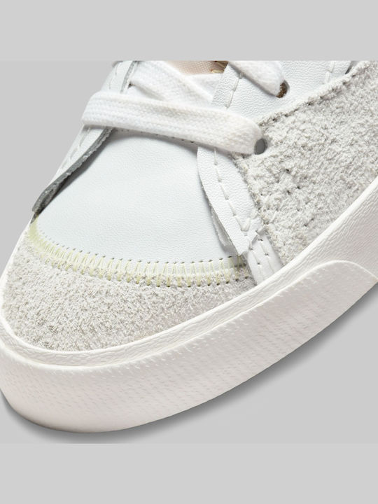 Blazer Mid '77 Jumbo Boots White