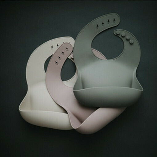 Mushie Rocket Waterproof Bib Silicone with Button & Pocket Beige