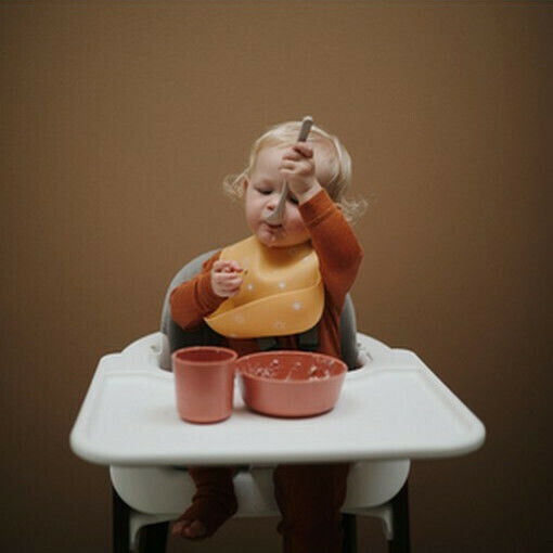 Mushie Rocket Waterproof Bib Silicone with Button & Pocket Beige