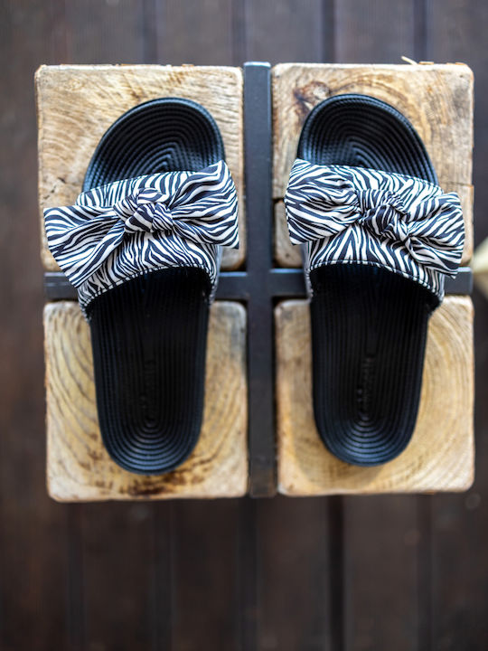Women's Flip Flops in Black Color
