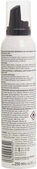 Pantene Pro V Spumă Pentru Păr Pentru Bucle Defined Curls Extra Strong 250ml