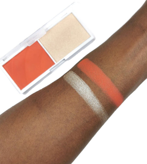 Revolution Beauty Palette mit Rouge Colour Play Blushed Duo Daydream 5.8gr