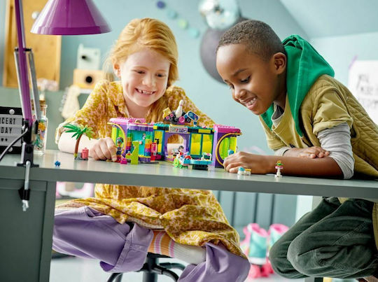 LEGO Friends Roller Disco Arcade Pentru Vârsta 7+