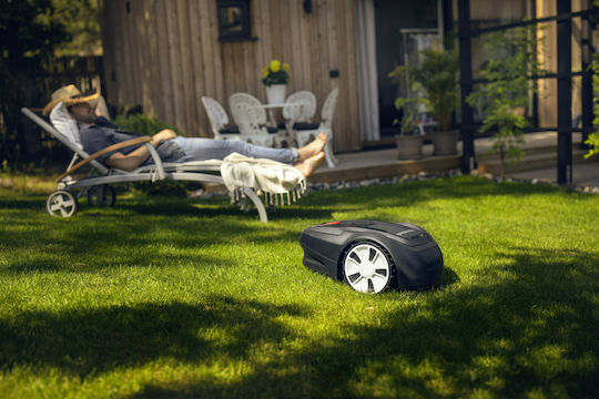Greenworks Optimow 5 Robotic Lawn Mower