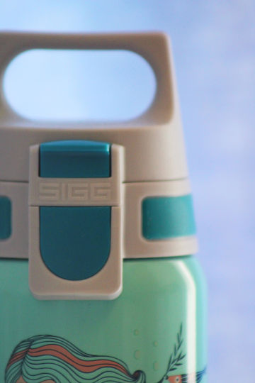 Sigg Shield One Atlantis Stainless Steel Kids Water Bottle Non Spill Light Blue 500ml