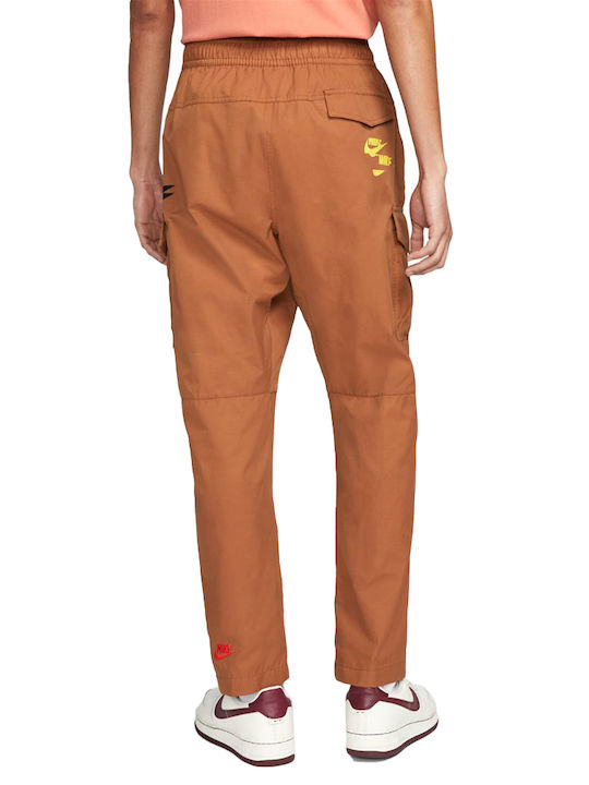 Nike Sportswear Essentials Herren-Sweatpants Orange