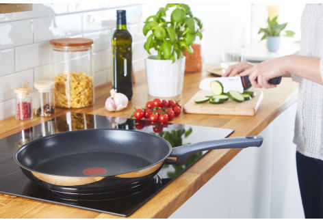 Tefal Daily Cook Pan made of Stainless Steel with Non-Stick Coating 26cm