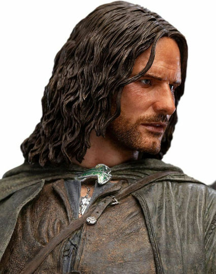 Weta Workshop Lord of the Rings Aragorn Hunter of the Plains Collectible Figure Height 32cm in Scale 1:6