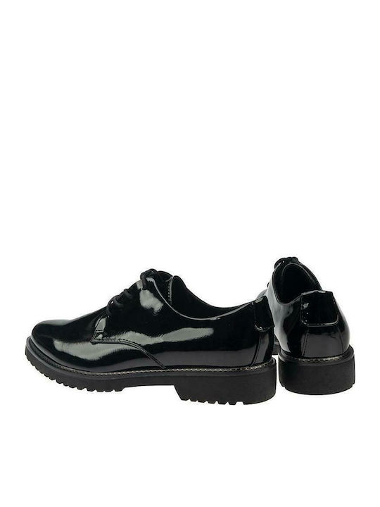 Γυναικεία Oxfords από Λουστρίνι σε Μαύρο Χρώμα