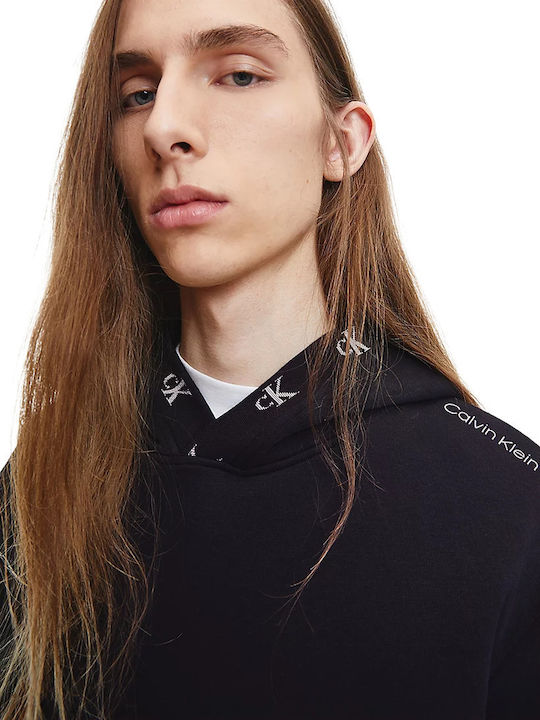 Calvin Klein Черна с Качулка
