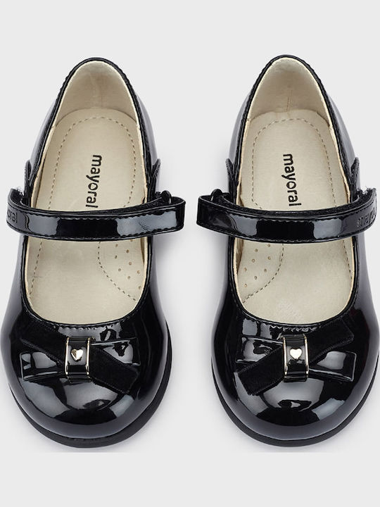 Kids Patent Leather Ballerinas with Hoop & Loop Closure Black