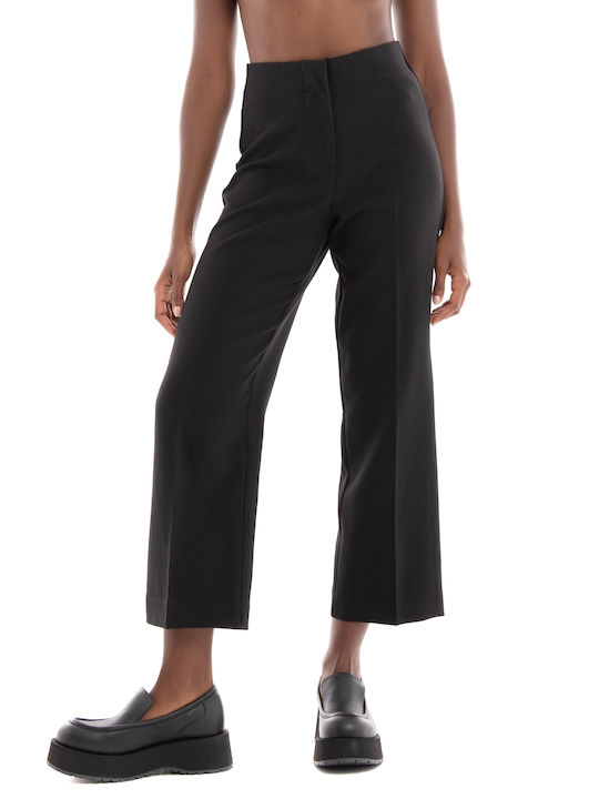 Vero Moda Women's Fabric Trousers in Regular Fit Black