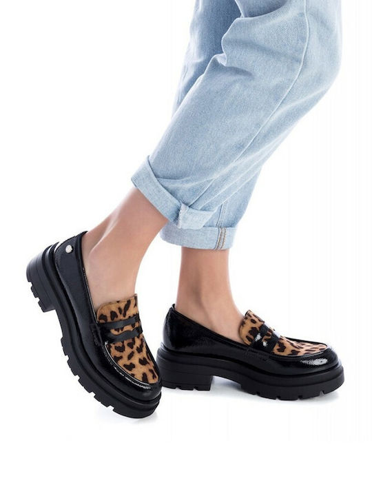 Patent Leather Women's Moccasins in Black Color