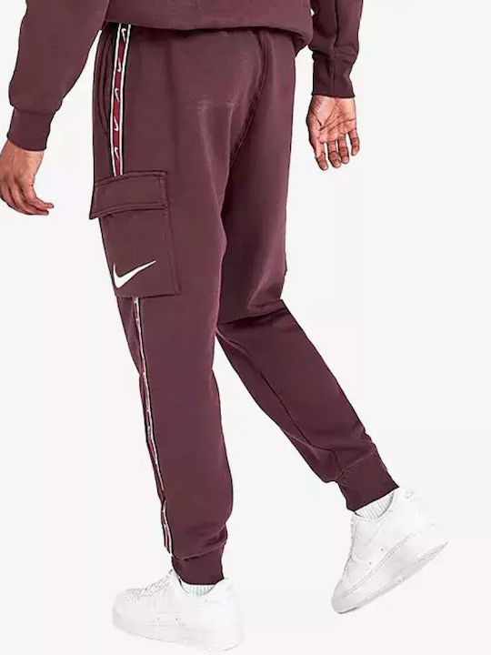 Nike Sportswear Repeat Men's Sweatpants with Rubber Burgundy