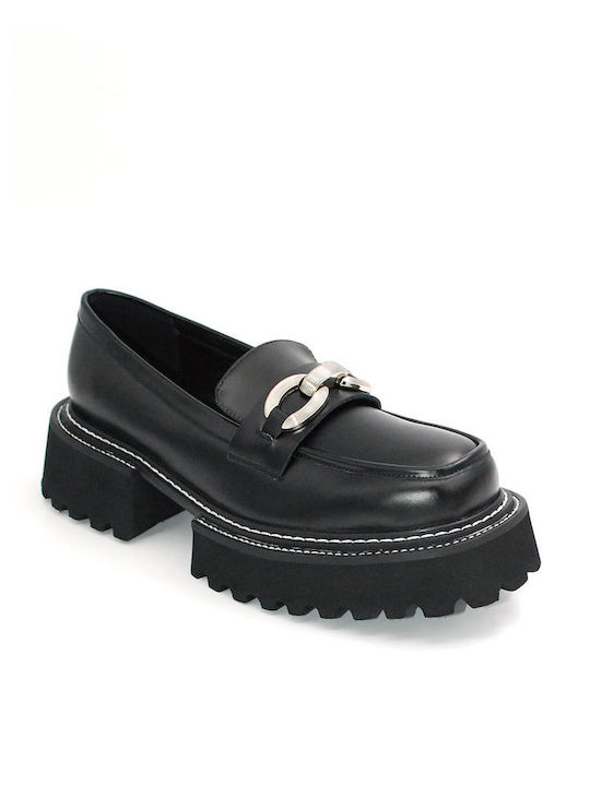 Favela Barlo Leather Women's Loafers in Black Color