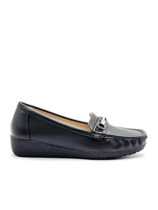 Aluba Leather Women's Moccasins in Black Color