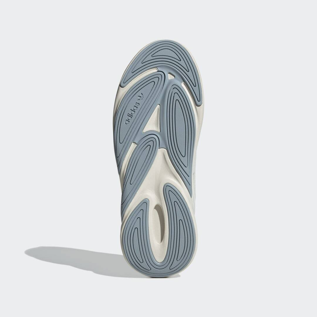 adidas Ozelia Bărbați Chunky Adidași Off White / Aluminium / Magic