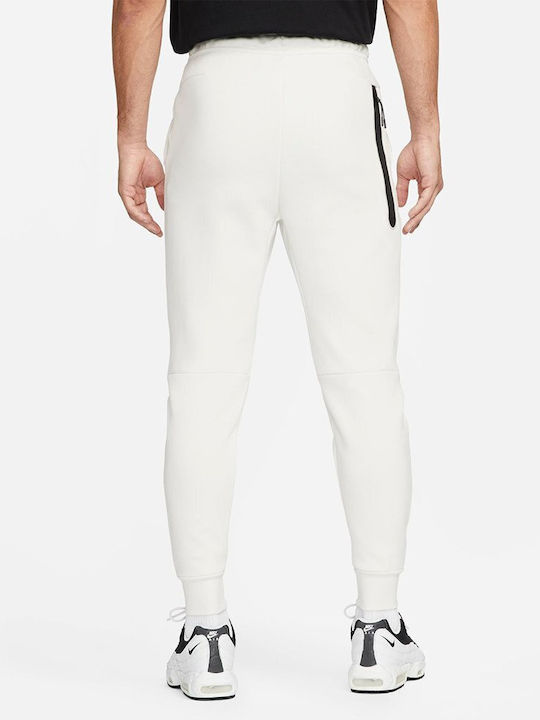 Nike Sportswear Men's Sweatpants with Rubber Gray