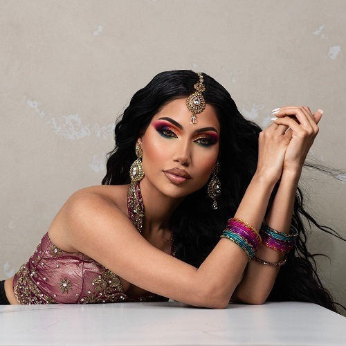 BPerfect Cosmetics Bperfect X Makeup Alinna Παλέτα με Σκιές Ματιών σε Στερεή Μορφή