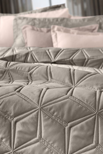 Guy Laroche Suite Set Bridal Blanket Queen with 2 Pillowcases Taupe 240x250 cm Guy Laroche Suite Set Bridal Blanket Queen with 2 Pillowcases Taupe 240x250 cm