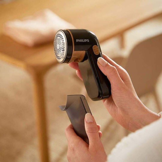 Philips Fabric Shaver Black