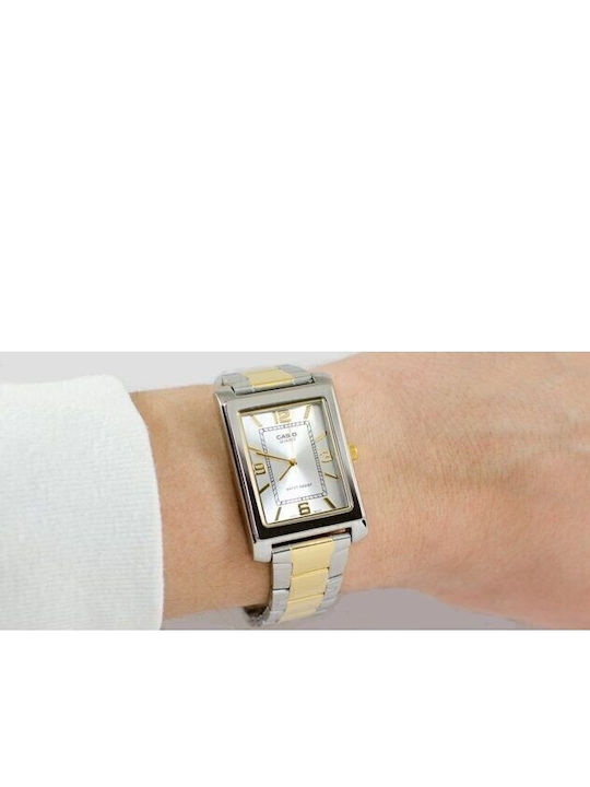 Casio Ρολόι Μπαταρίας με Μεταλλικό Μπρασελέ Casio Ρολόι Μπαταρίας με Μεταλλικό Μπρασελέ