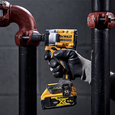 Dewalt Impact Wrench Battery 18V 1x5Ah with Socket 1/2"