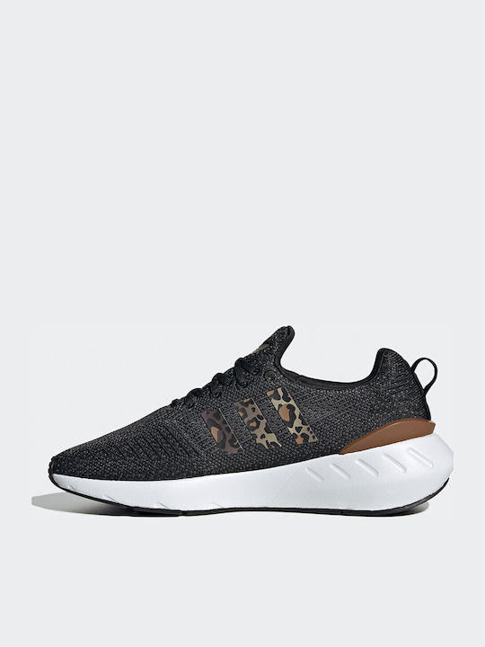 Swift Run 22 Adidași Pentru Femei Core Negru / Maro Sălbatic