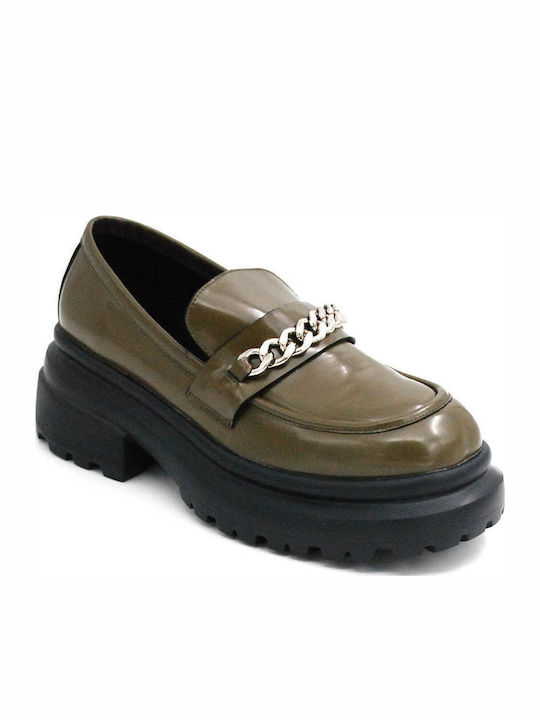 Favela Berry Women's Moccasins in Green Color