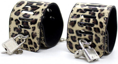Naughty Toys BDSM-Bausatz 8 Erotik-Accessoires für angehende Paare Tierdruck
